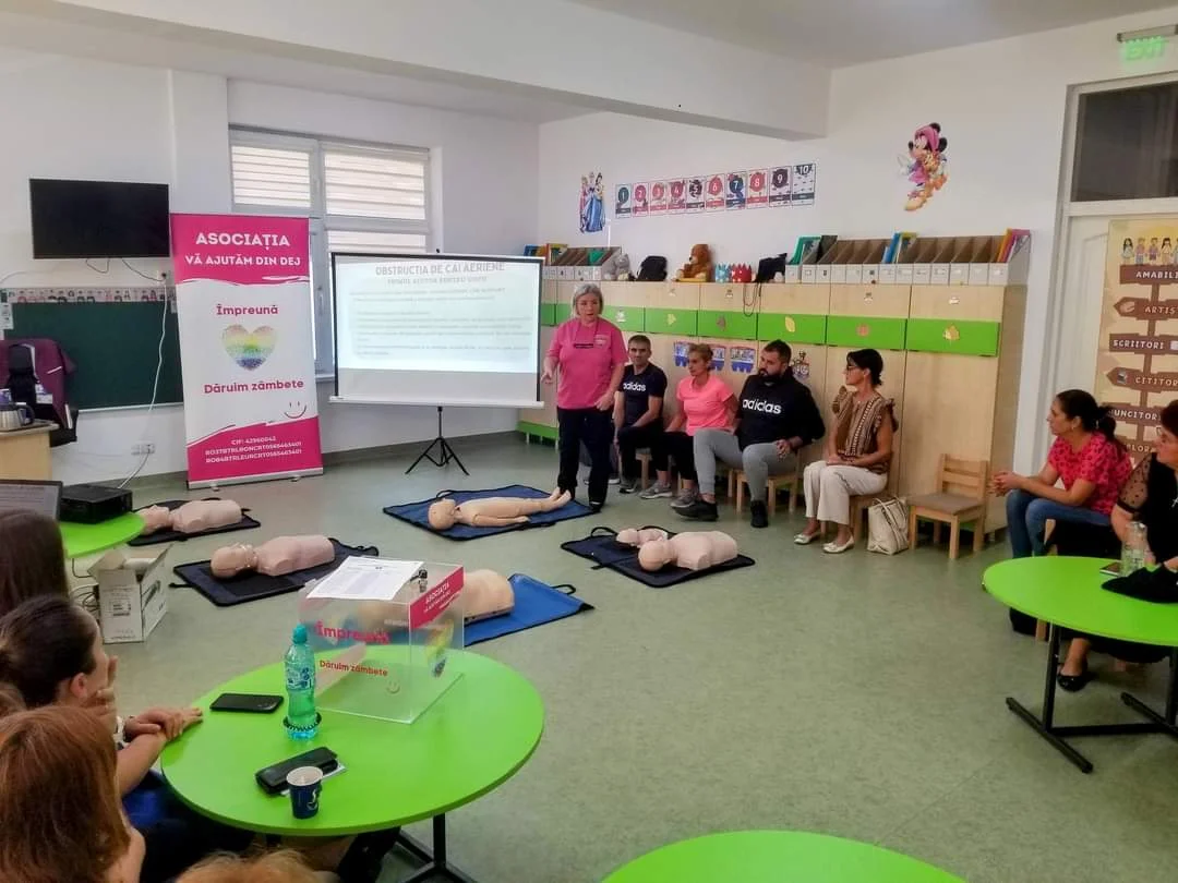 În paralel cu celelalte proiecte, continuăm și seria cursurilor de prim ajutor — fotografie 2