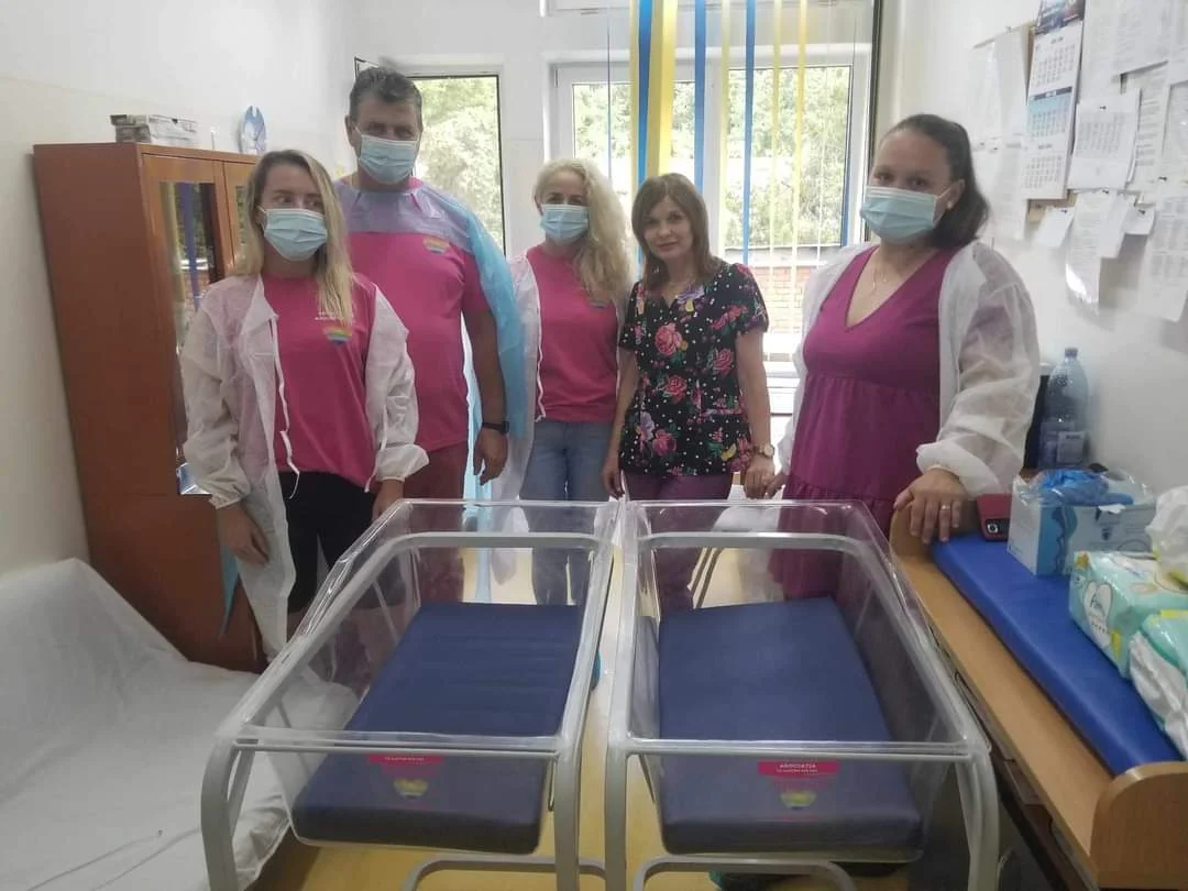 Am achiziționat 5 pătuțuri pentru nou-născuți și le-am donat secției de n
eonatologie a Spitalului Municipal Dej — fotografie 6