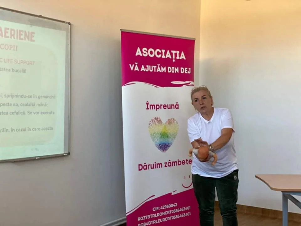 Cursul de prim ajutor din cadrul proiectului “O șansă la viață” a ajuns și la Școala Gimnazială Câțcău — fotografie 4